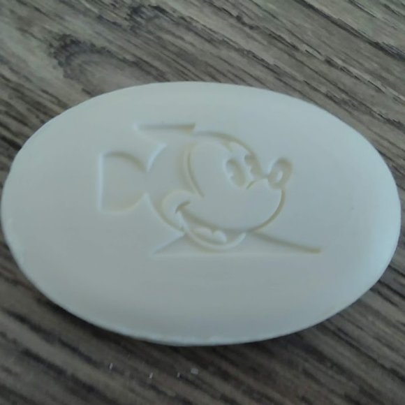 Vintage Walt Disney Soap/Mickey Mouse - Picture 2 of 4